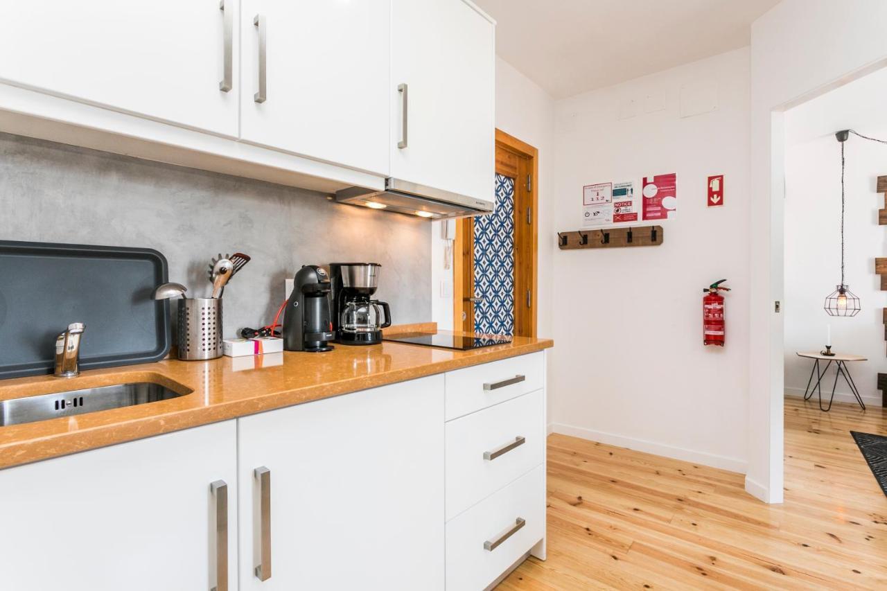 Santo Estevao By Spoton Apartments Lisbona Esterno foto